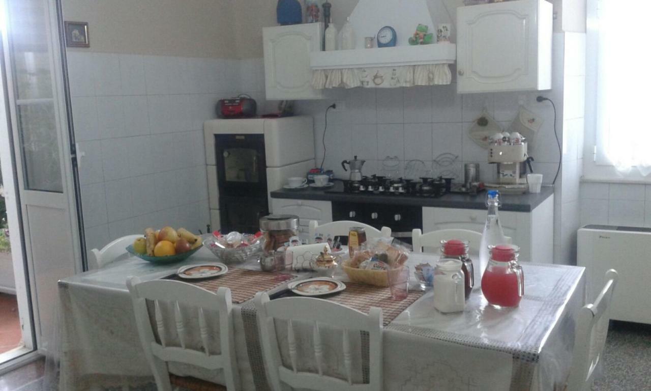 B&B Elisir Албенга Екстериор снимка