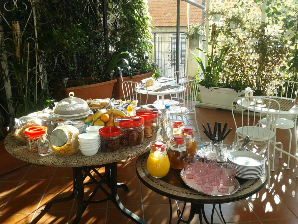 B&B Elisir Албенга Екстериор снимка